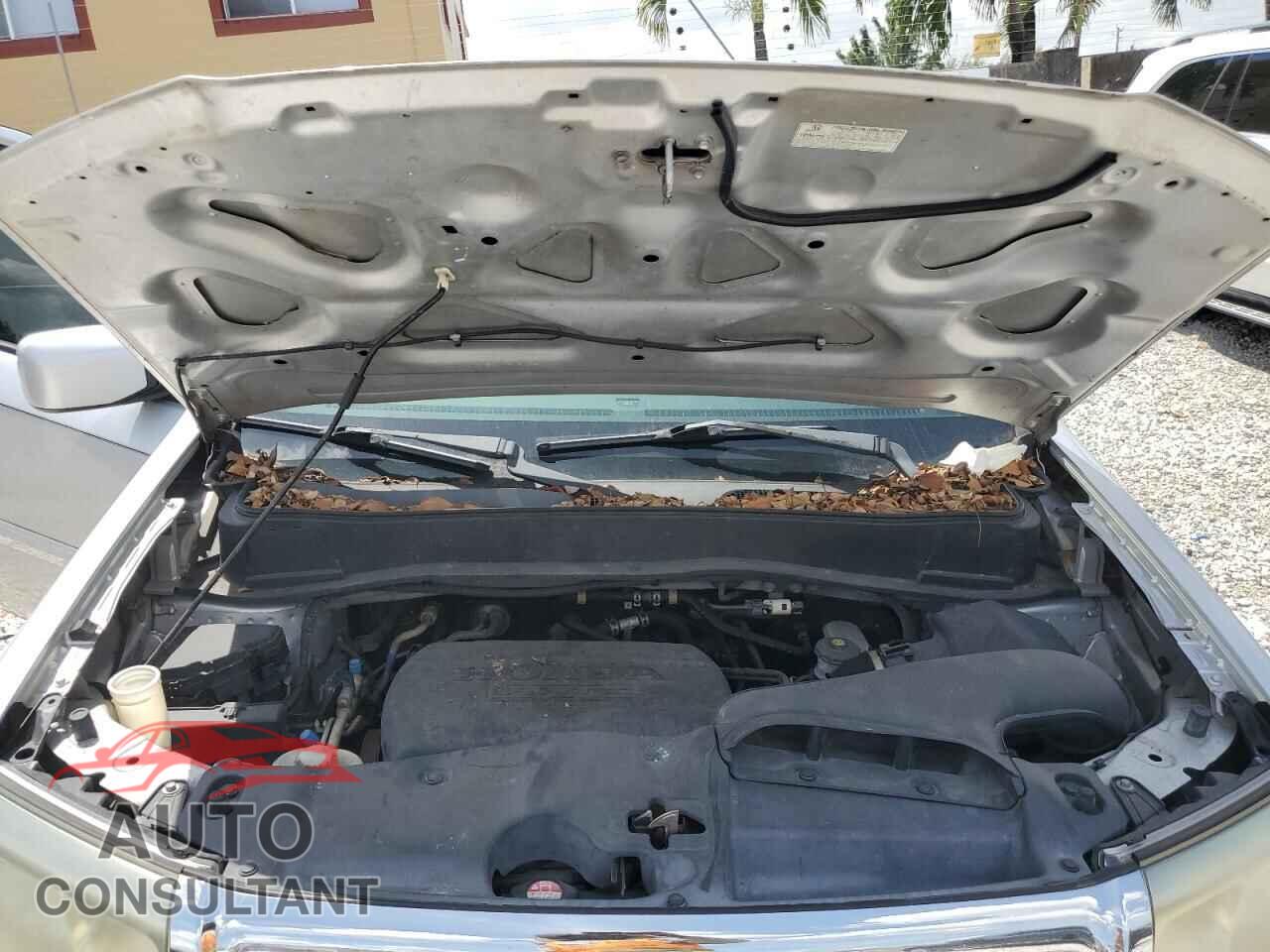 HONDA PILOT 2011 - 5FNYF3H42BB043768