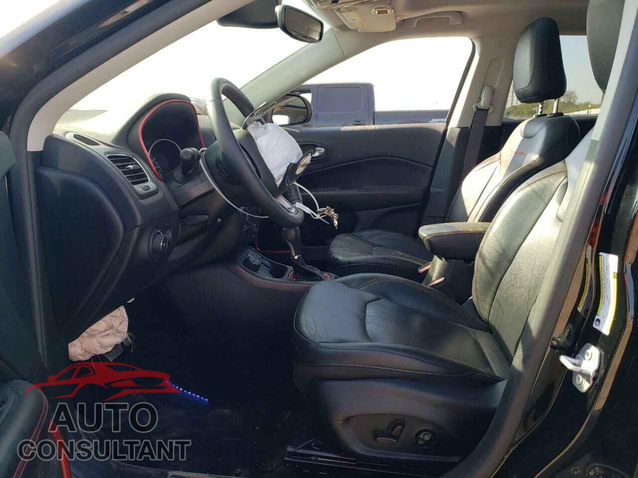 JEEP COMPASS 2018 - 3C4NJDDBXJT270055