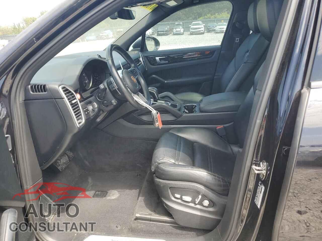 PORSCHE CAYENNE 2019 - WP1AA2AY1KDA01069