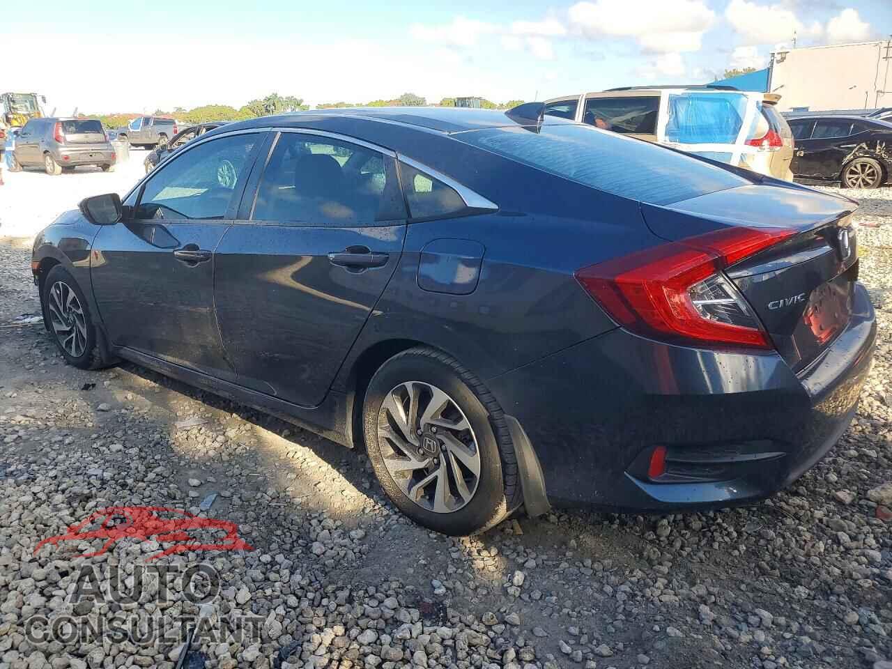 HONDA CIVIC 2017 - 19XFC2F70HE006241
