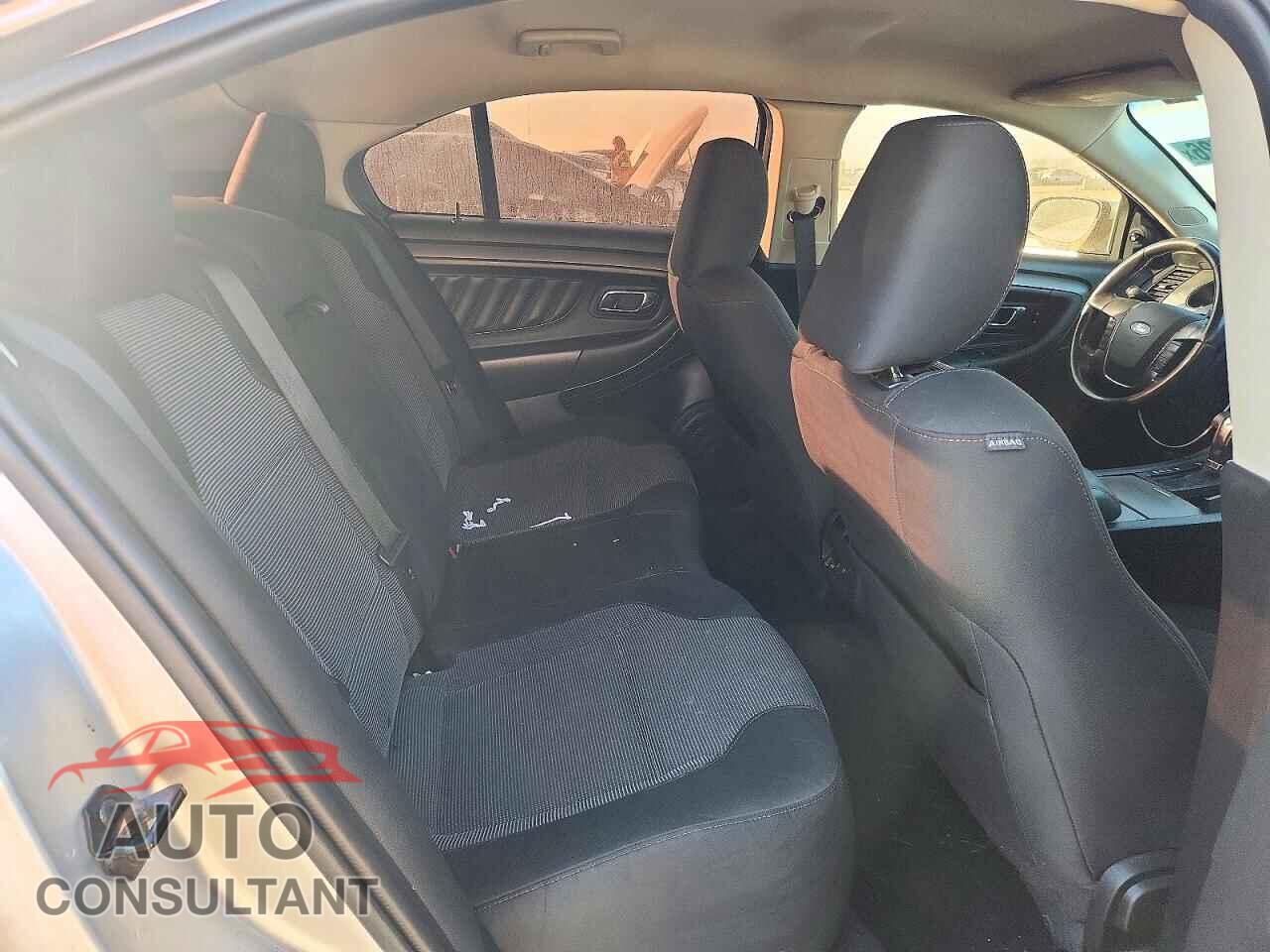 FORD TAURUS 2010 - 1FAHP2EW5AG144360