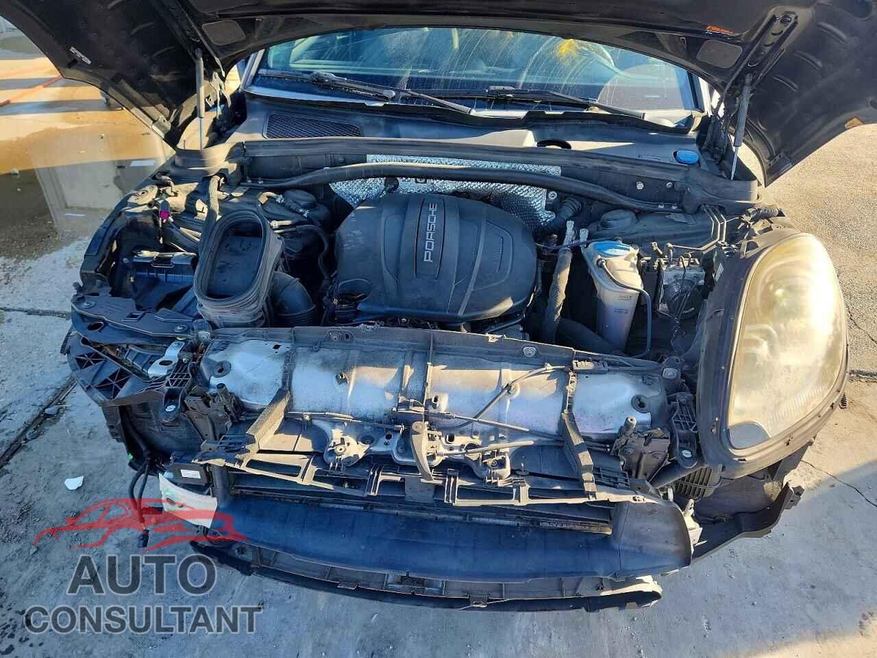 PORSCHE MACAN 2018 - WP1AA2A56JLB13263