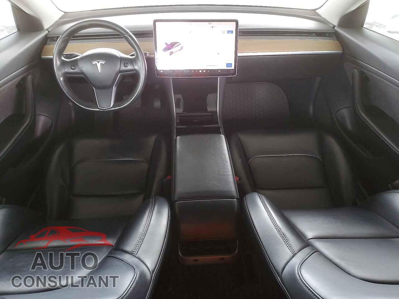 TESLA MODEL 3 2018 - 5YJ3E1EA3JF031901
