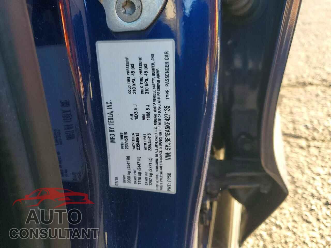TESLA MODEL 3 2019 - 5YJ3E1EA5KF427135
