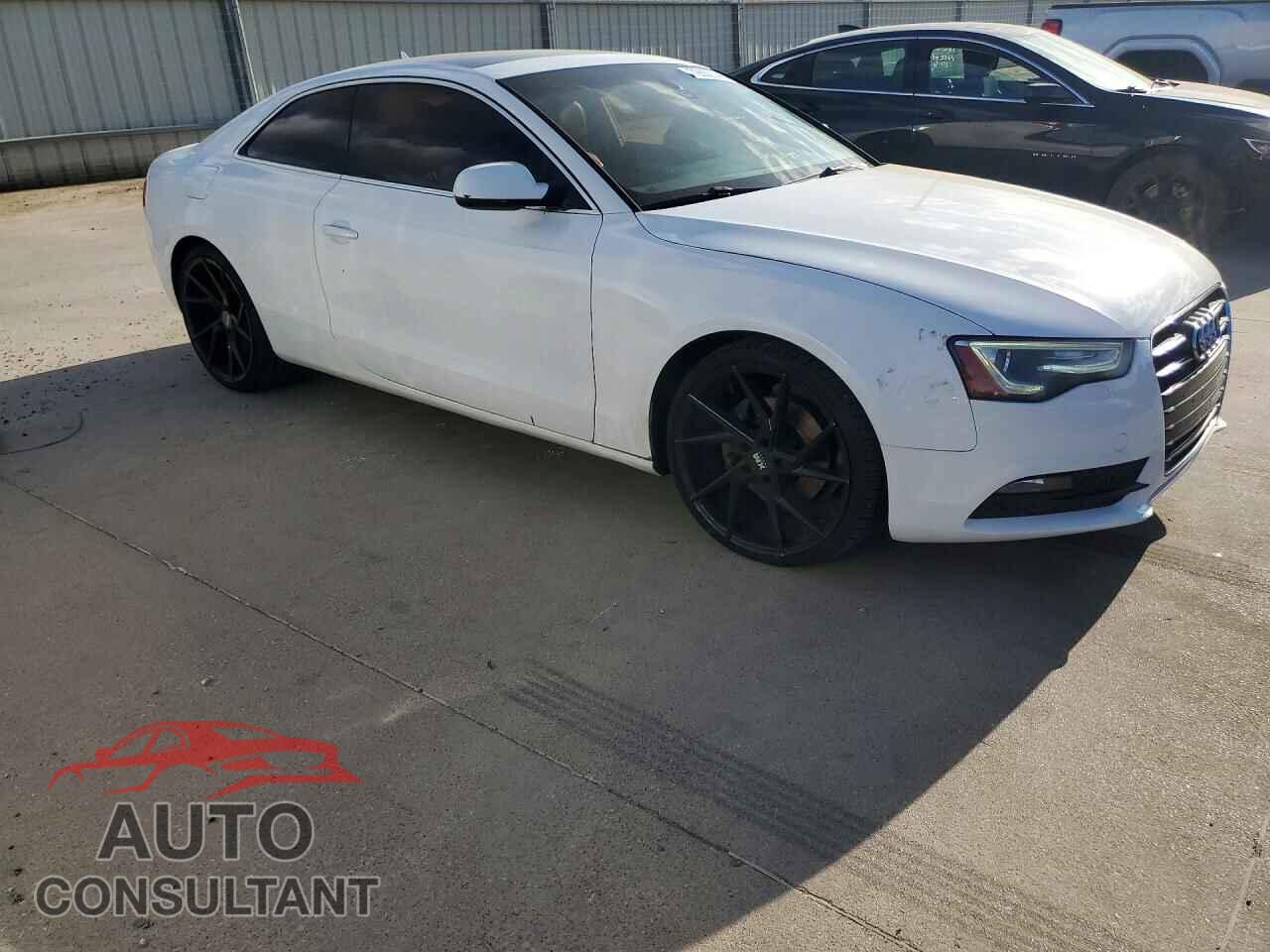 AUDI A5 2014 - WAULFAFR0EA020951