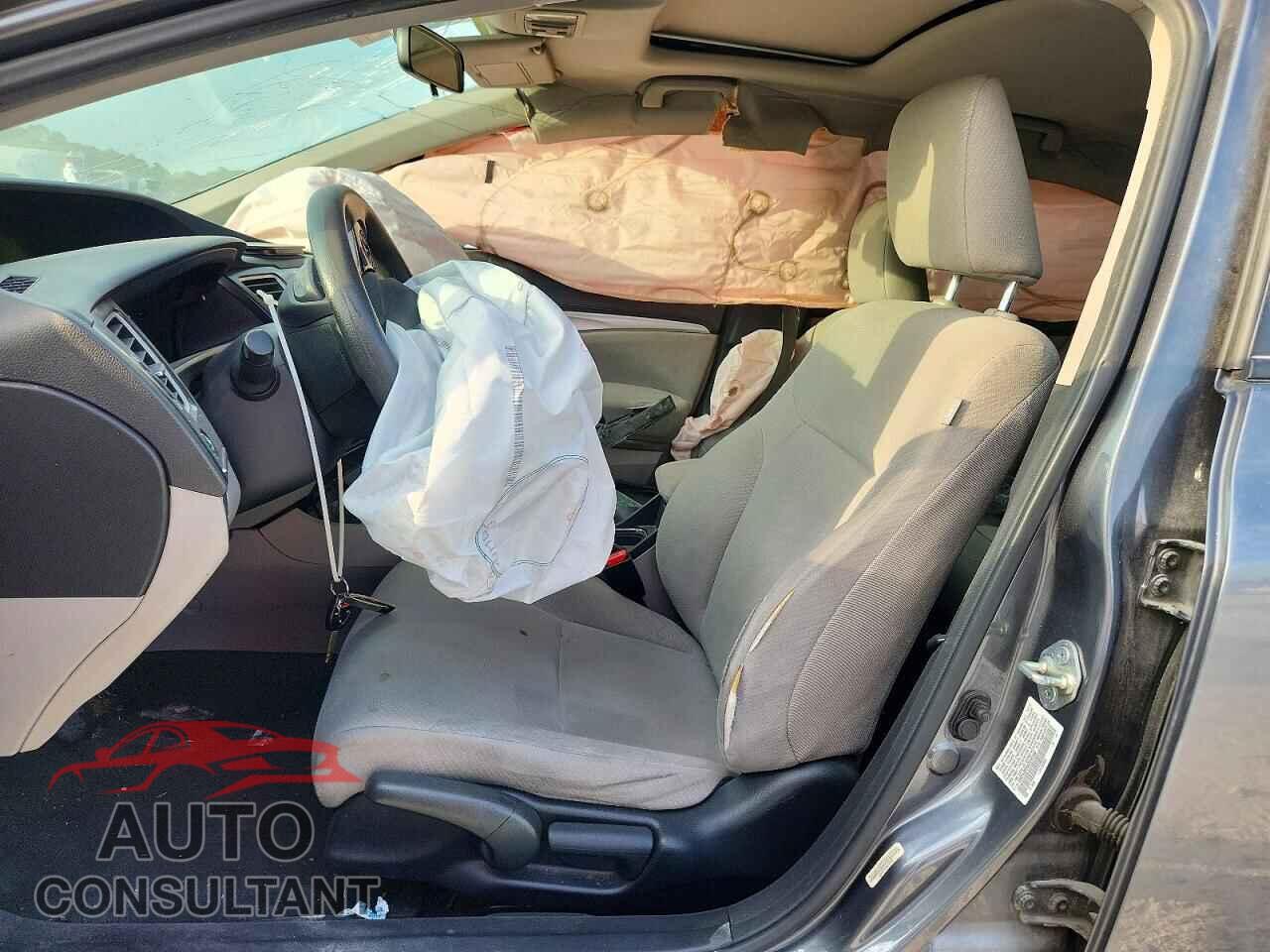 HONDA CIVIC 2013 - 19XFB2F86DE092340