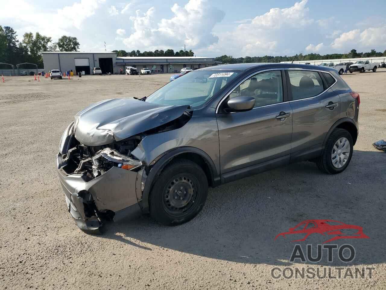 NISSAN ROGUE 2018 - JN1BJ1CR9JW250649