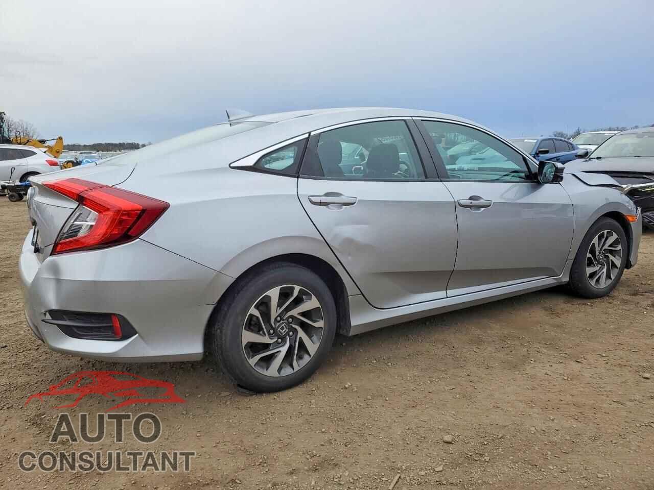 HONDA CIVIC 2017 - 19XFC2F77HE205366