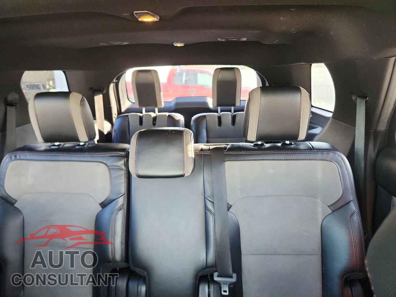 FORD EXPLORER 2017 - 1FM5K8D89HGA98605