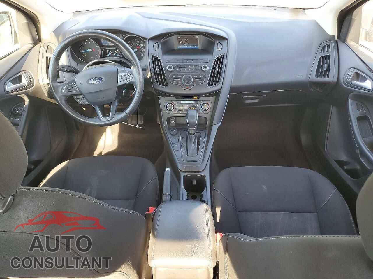 FORD FOCUS 2018 - 1FADP3FE9JL287362