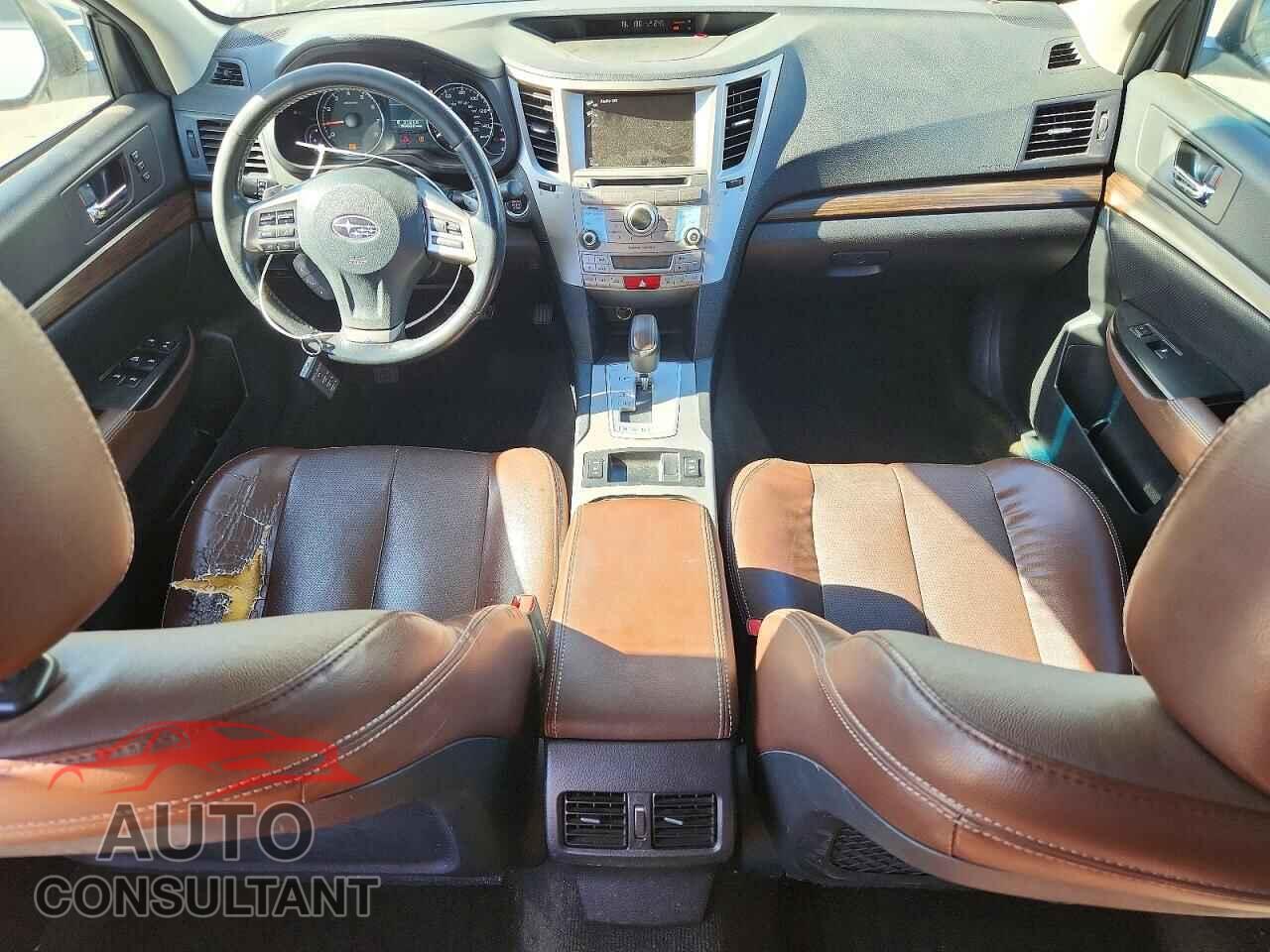 SUBARU OUTBACK 2013 - 4S4BRBSC8D3315758