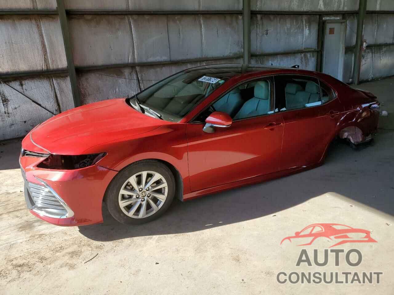 TOYOTA CAMRY 2023 - 4T1F11AK3PU080650