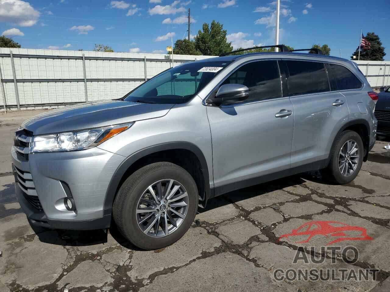 TOYOTA HIGHLANDER 2019 - 5TDJZRFH6KS736906