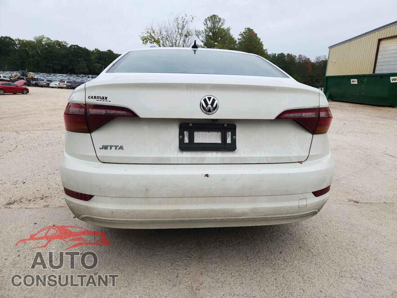VOLKSWAGEN JETTA 2019 - 3VWEB7BU6KM207045