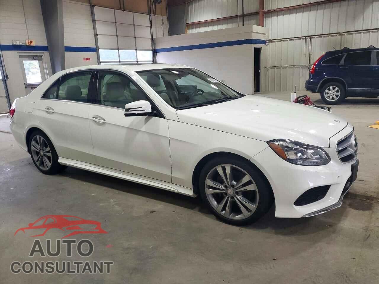 MERCEDES-BENZ E-CLASS 2014 - WDDHF5KB3EA875061
