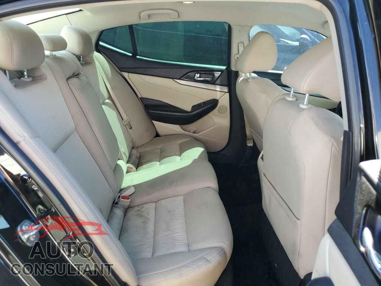 NISSAN MAXIMA 2017 - 1N4AA6AP2HC360144