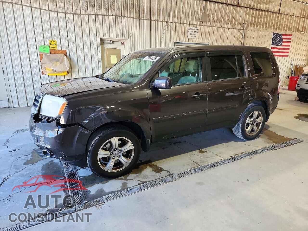 HONDA PILOT 2013 - 5FNYF4H48DB071566