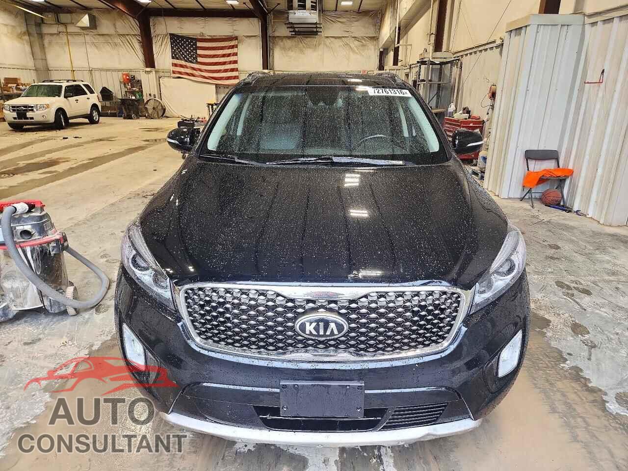 KIA SORENTO 2017 - 5XYPKDA53HG337729