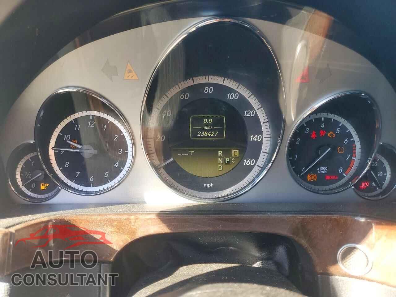 MERCEDES-BENZ E-CLASS 2011 - WDDHF8HB6BA501676