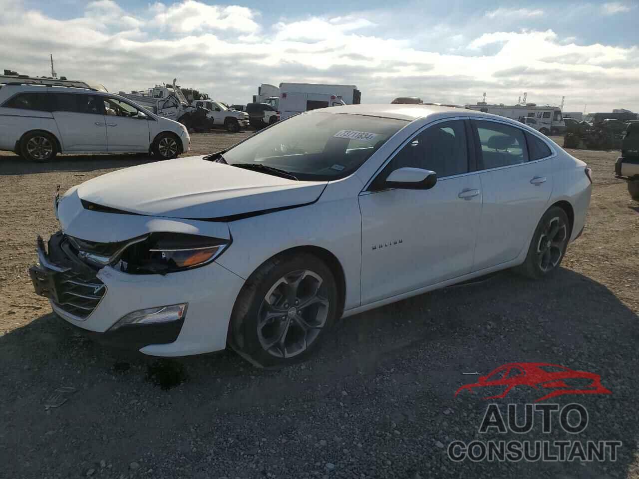 CHEVROLET MALIBU 2021 - 1G1ZD5ST8MF074018