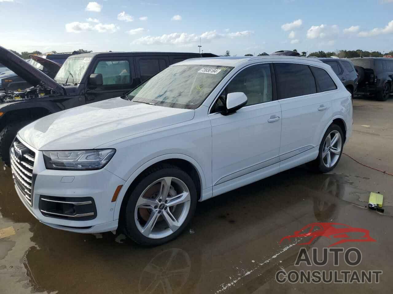 AUDI Q7 2019 - WA1VAAF78KD012237