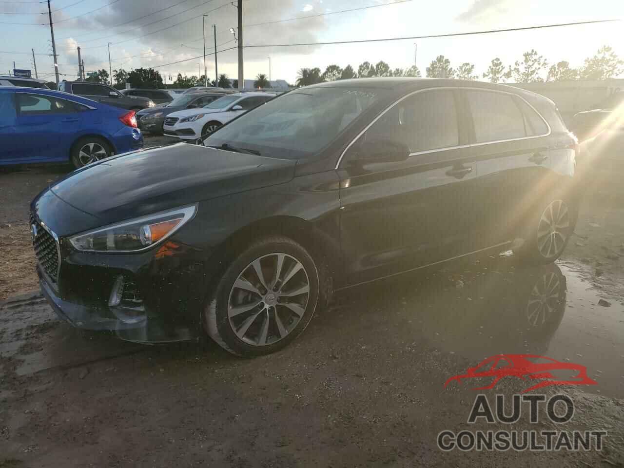 HYUNDAI ELANTRA 2018 - KMHH35LE6JU010360