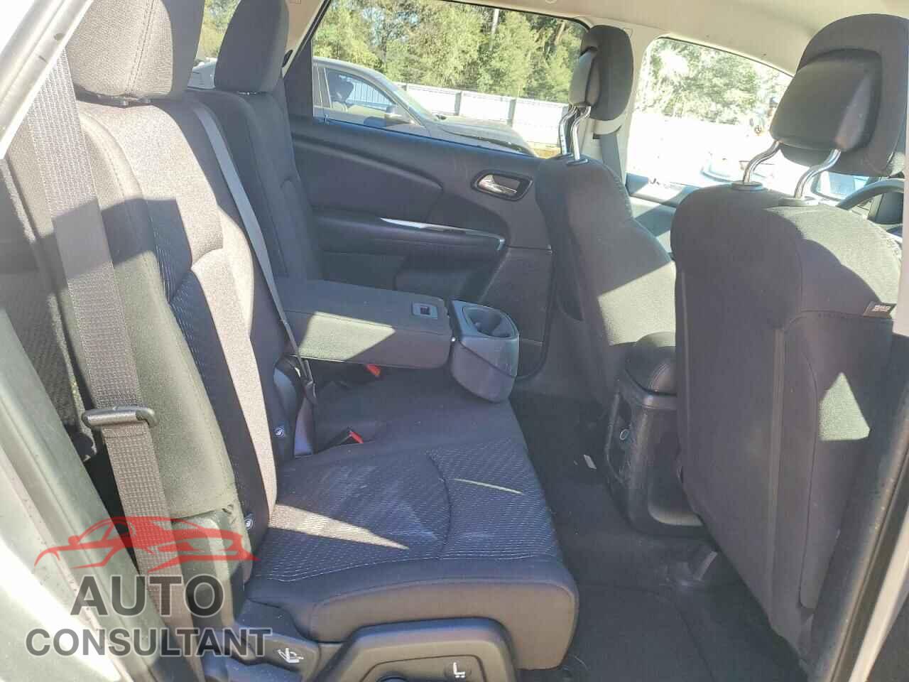 DODGE JOURNEY 2017 - 3C4PDCAB6HT564366