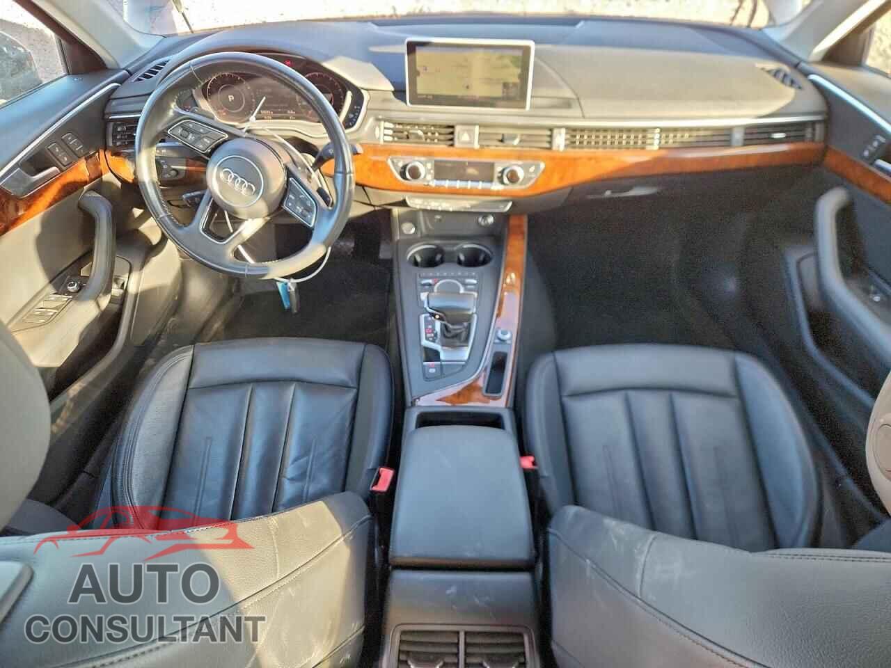 AUDI A4 2019 - WAUHMAF40KN007914