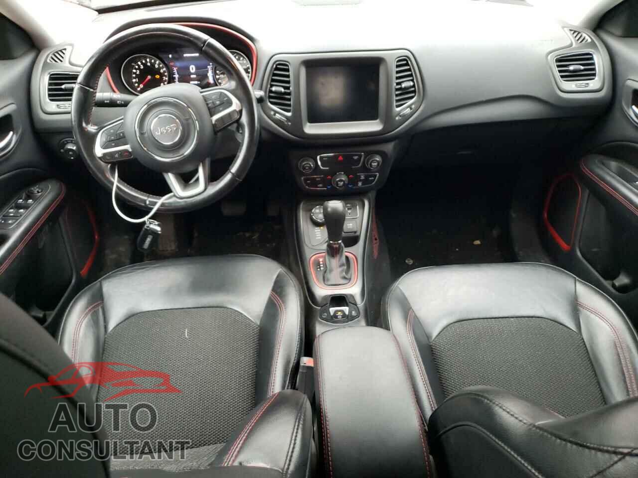 JEEP COMPASS 2020 - 3C4NJDDB4LT123569