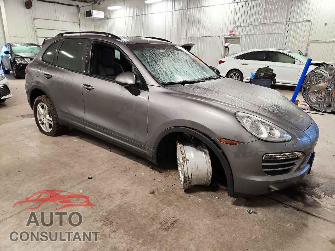 PORSCHE CAYENNE 2013 - WP1AA2A25DLA08823