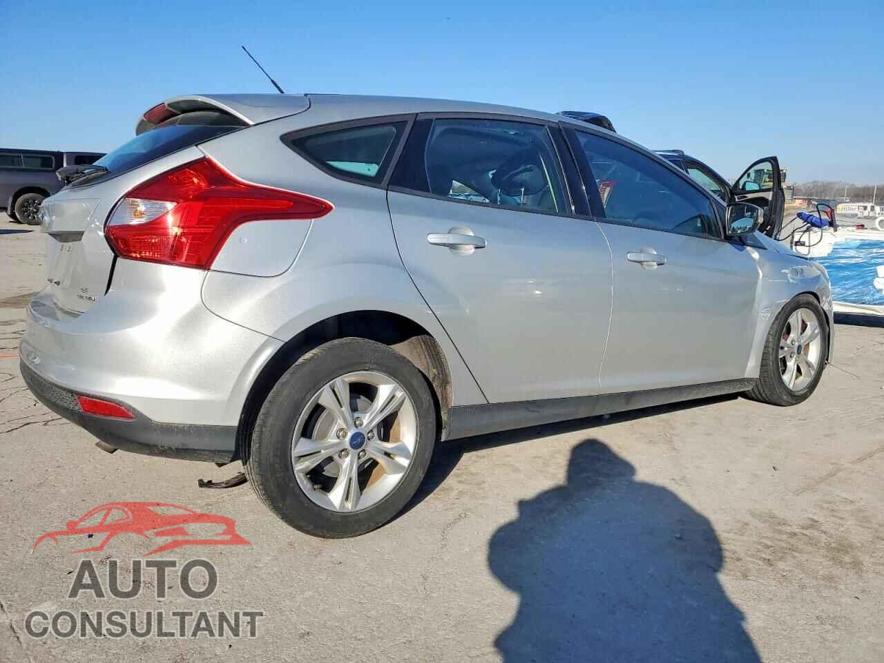 FORD FOCUS 2013 - 1FADP3K27DL359563