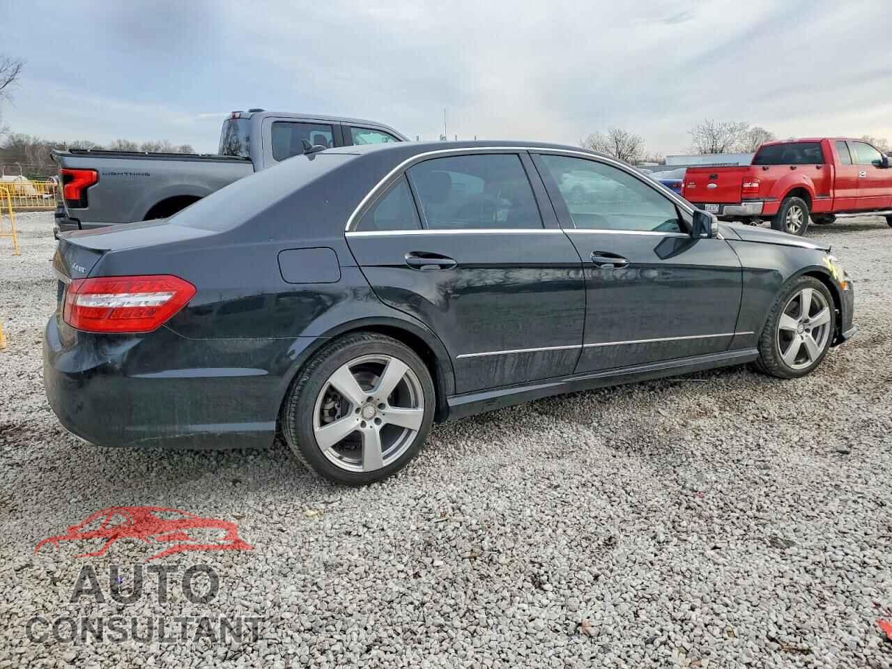 MERCEDES-BENZ E-CLASS 2011 - WDDHF8HB5BA327955