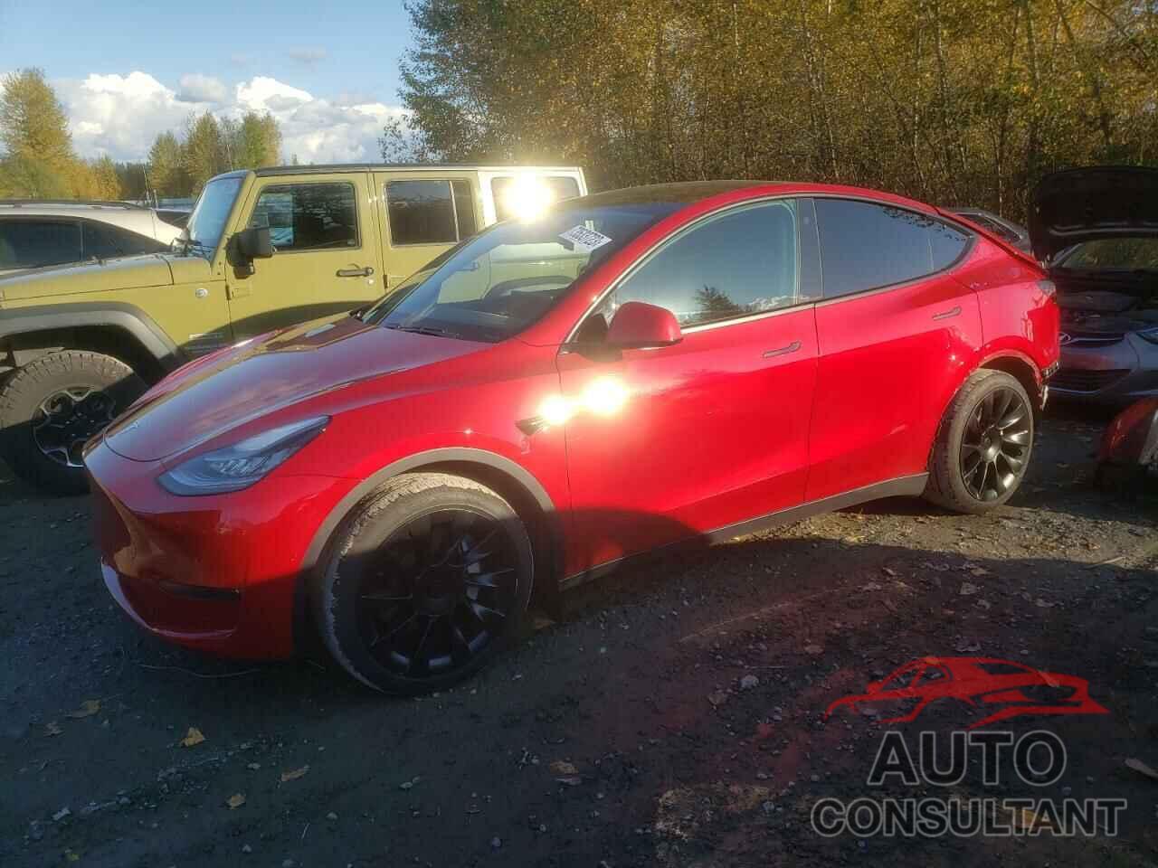 TESLA MODEL Y 2021 - 5YJYGDEEXMF074527
