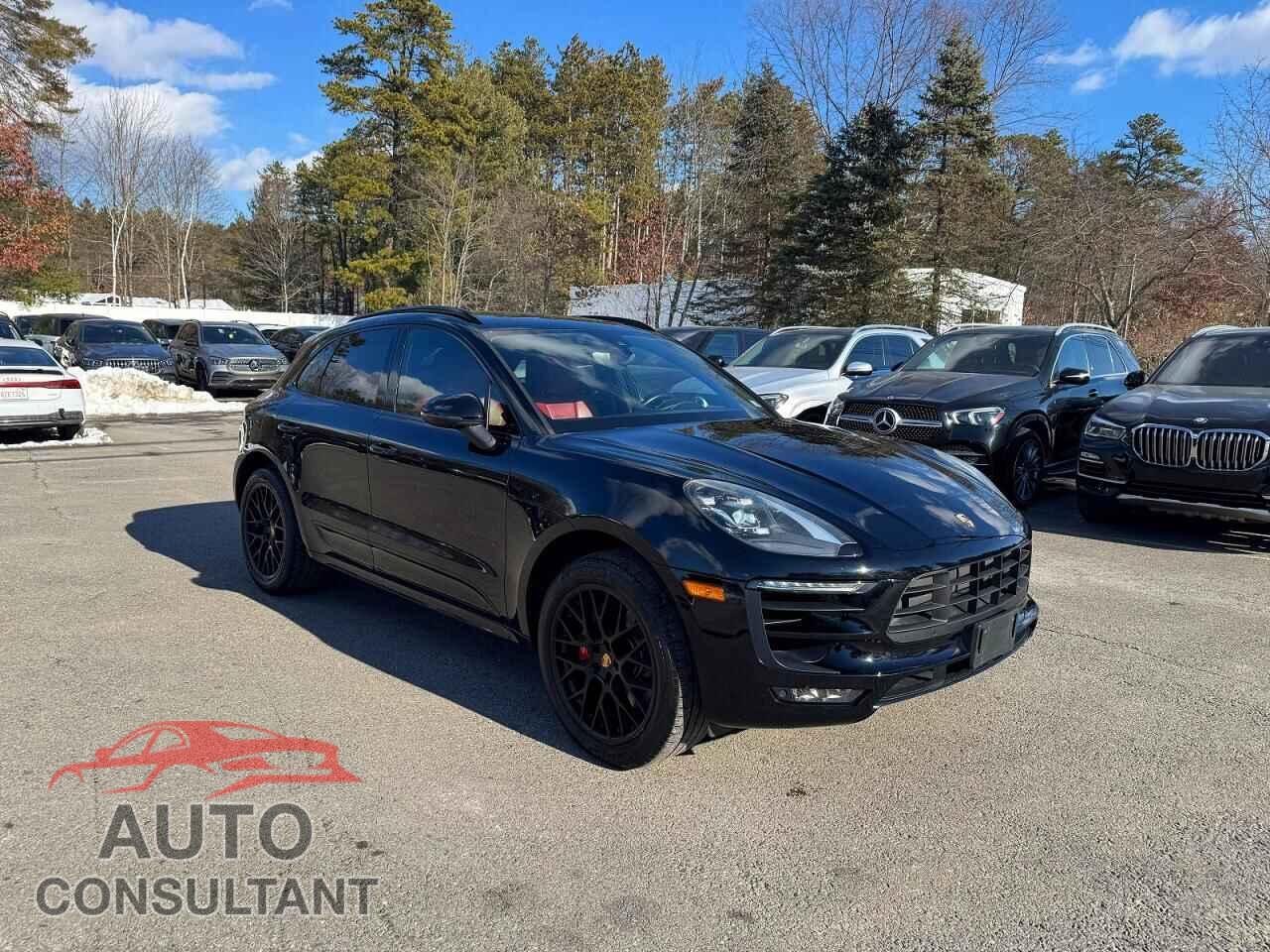 PORSCHE MACAN 2017 - WP1AG2A55HLB56520