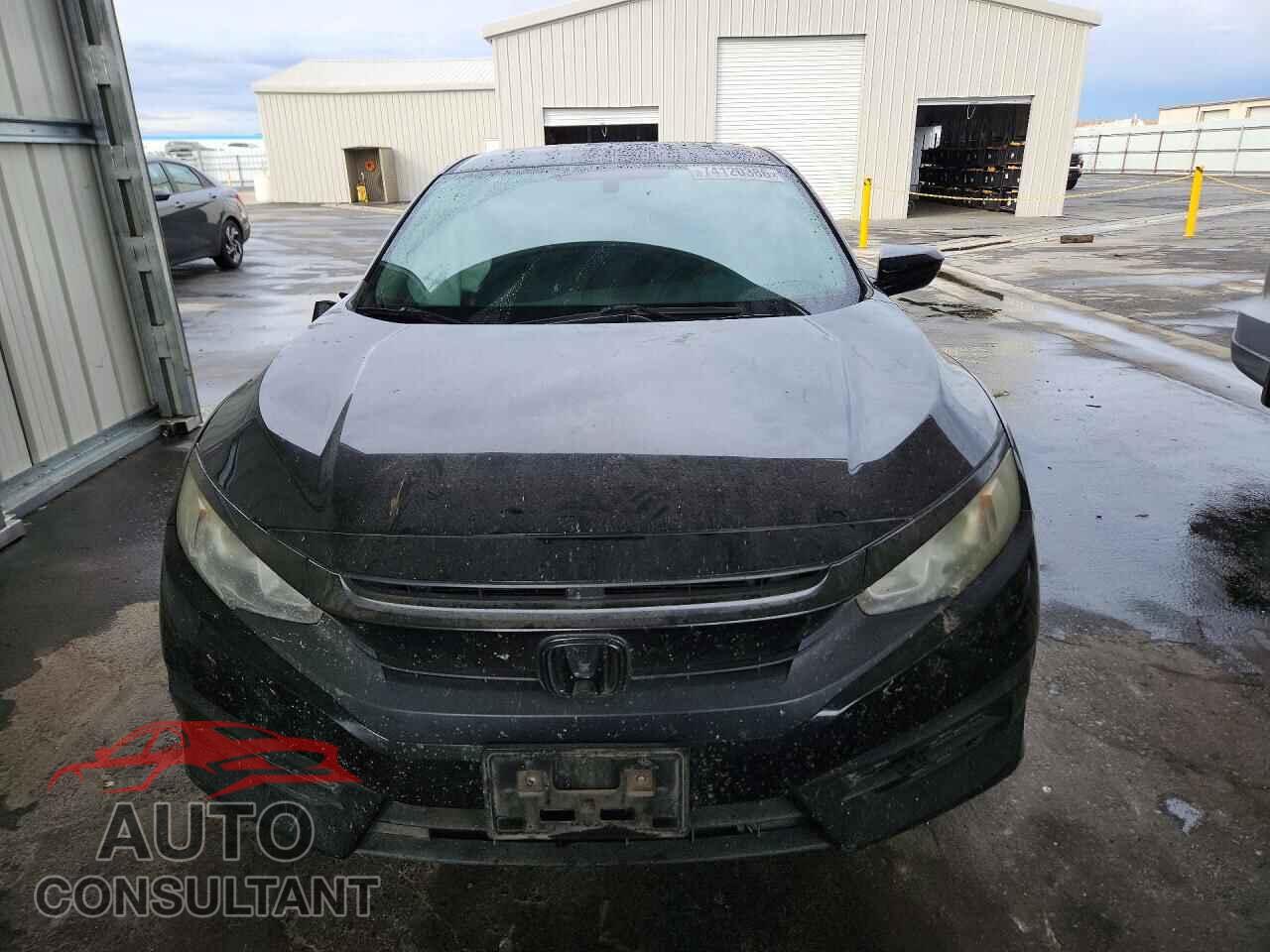 HONDA CIVIC 2017 - 2HGFC2F56HH571212