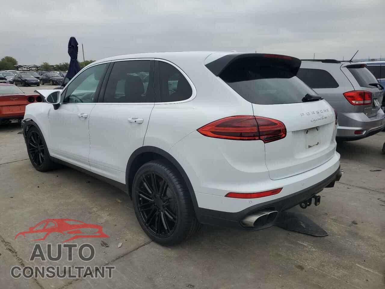 PORSCHE CAYENNE 2015 - WP1AC2A20FLA80834