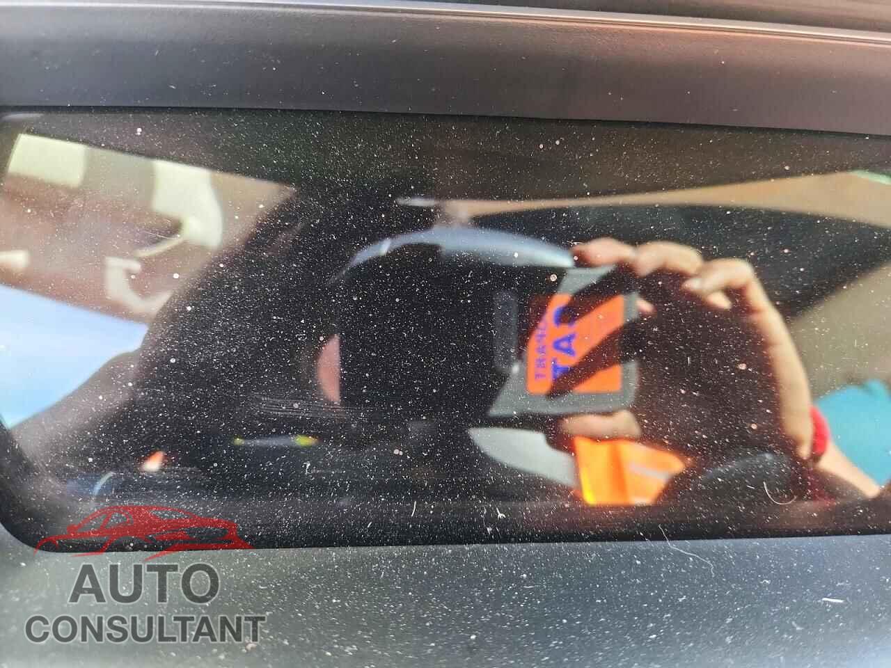 TESLA MODEL S 2018 - 5YJSA1E26JF245992