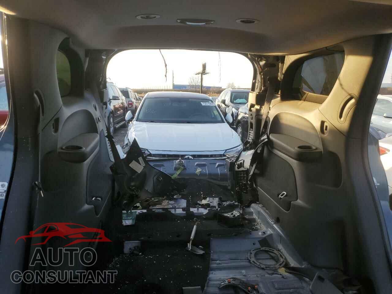 DODGE DURANGO 2019 - 1C4RDJDG8KC738638