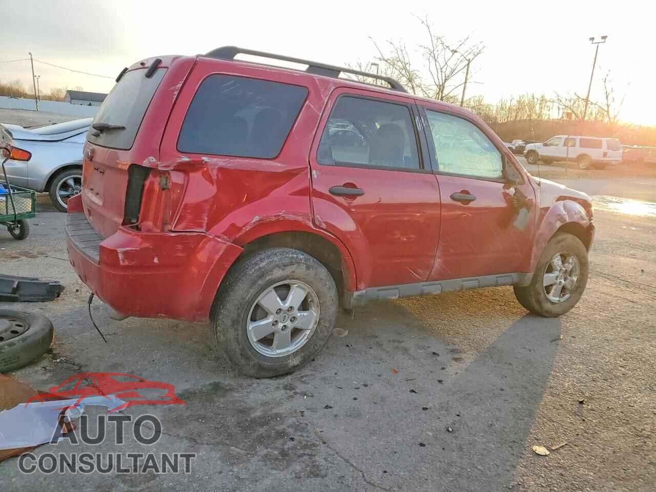 FORD ESCAPE 2011 - 1FMCU0D74BKC03775
