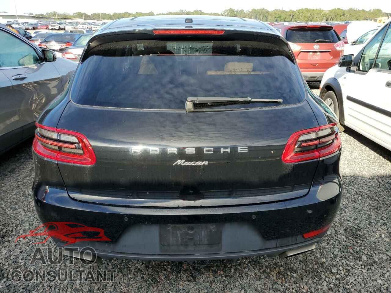 PORSCHE MACAN 2018 - WP1AA2A57JLB09075