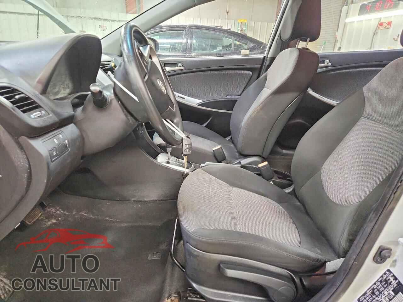 HYUNDAI ACCENT 2013 - KMHCT5AE3DU121496