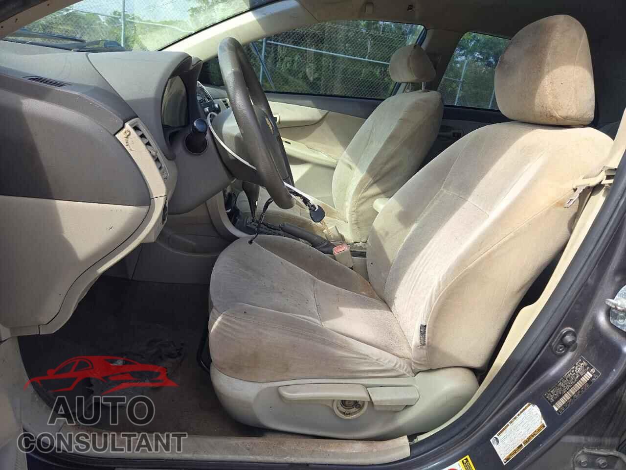 TOYOTA COROLLA 2009 - JTDBL40E99J040877