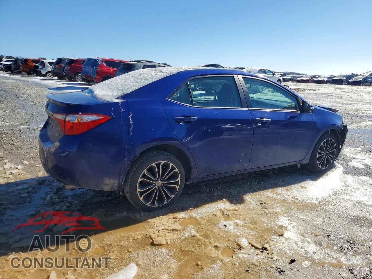 TOYOTA COROLLA 2015 - 2T1BURHE3FC390642