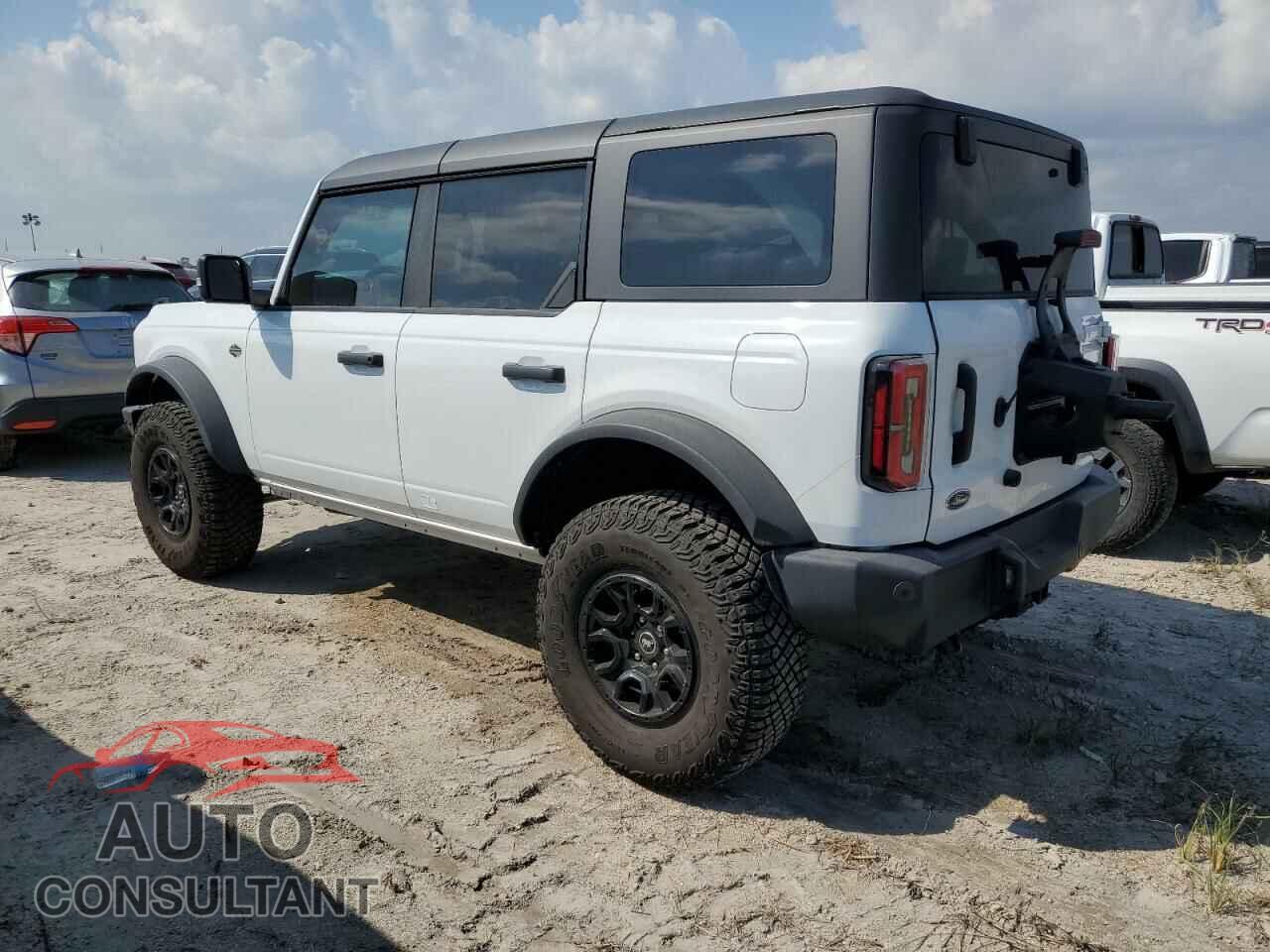 FORD BRONCO 2022 - 1FMEE5DP6NLB73759