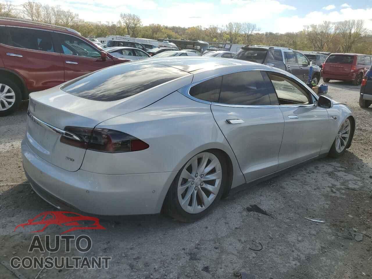 TESLA MODEL S 2015 - 5YJSA1H2XFFP73196