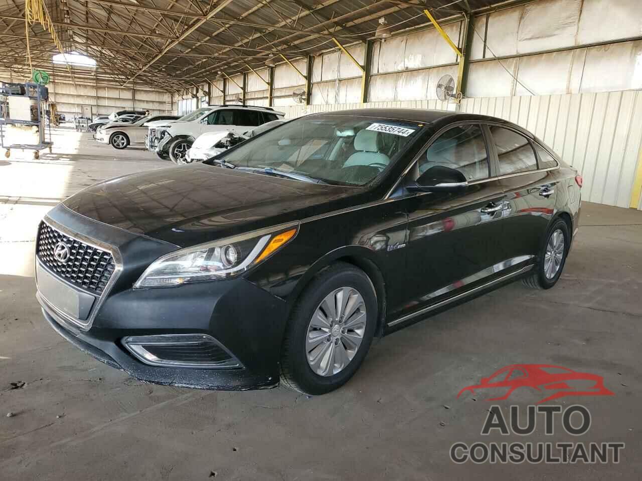 HYUNDAI SONATA 2017 - KMHE24L14HA059517