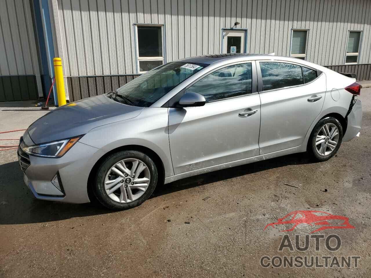 HYUNDAI ELANTRA 2020 - 5NPD84LF5LH582668