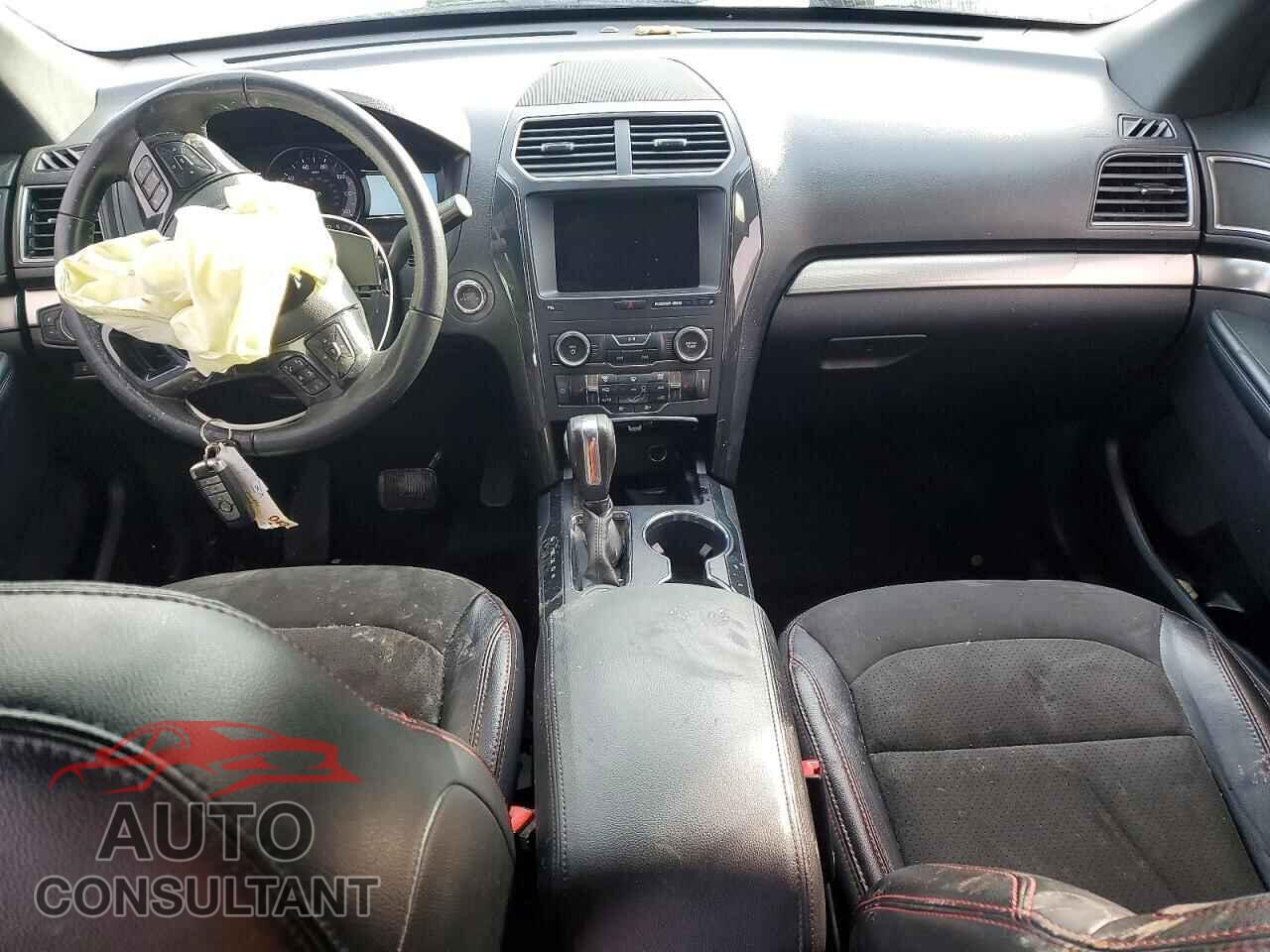 FORD EXPLORER 2018 - 1FM5K8D86JGB55638