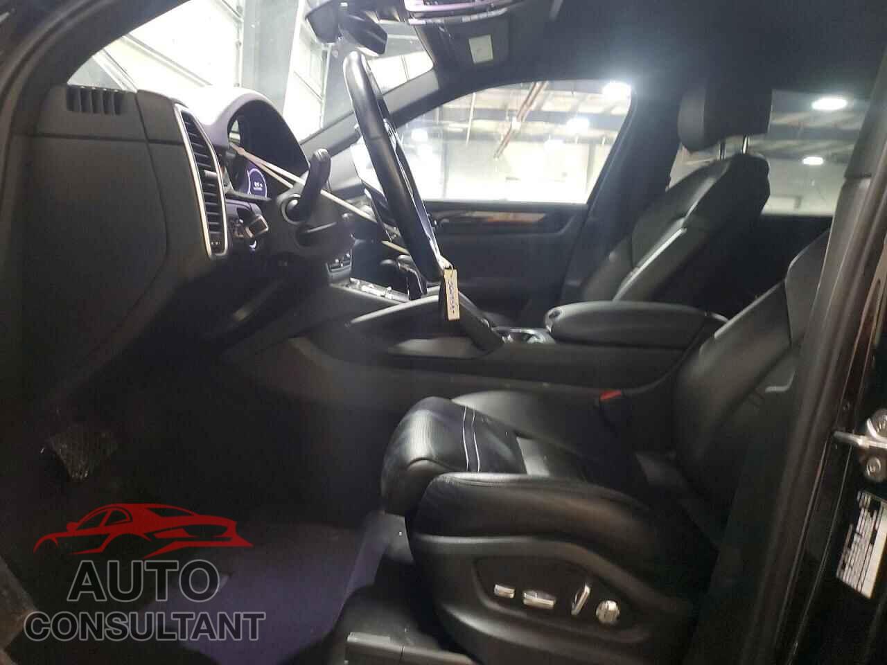 PORSCHE CAYENNE 2020 - WP1AA2AY3LDA02192