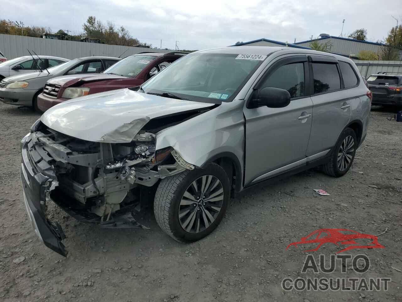 MITSUBISHI OUTLANDER 2019 - JA4AD2A37KZ004116
